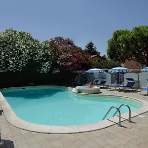 4* Hotell Gaston