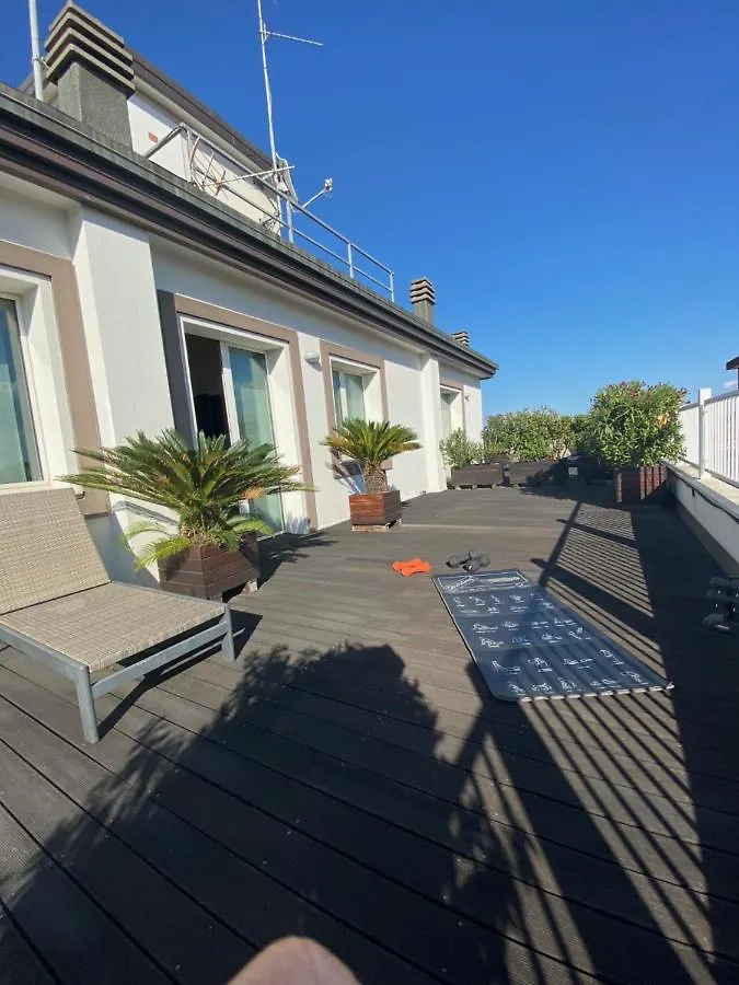 Card International Hotel Rimini 4*,  Italien